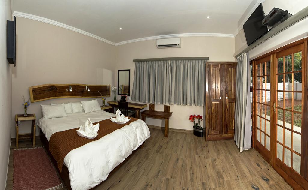 Casa Forno Country Hotel أوتجيوارونغو المظهر الخارجي الصورة