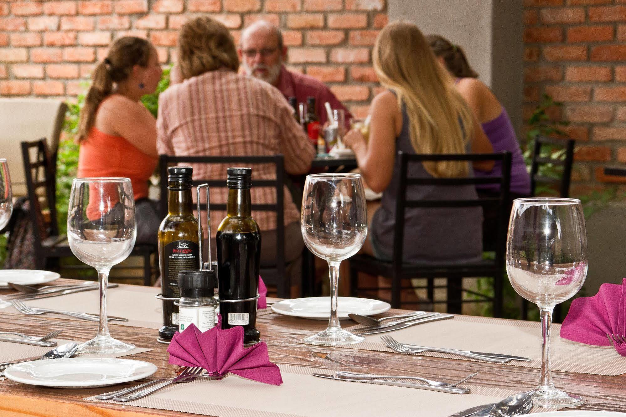 Casa Forno Country Hotel أوتجيوارونغو المظهر الخارجي الصورة