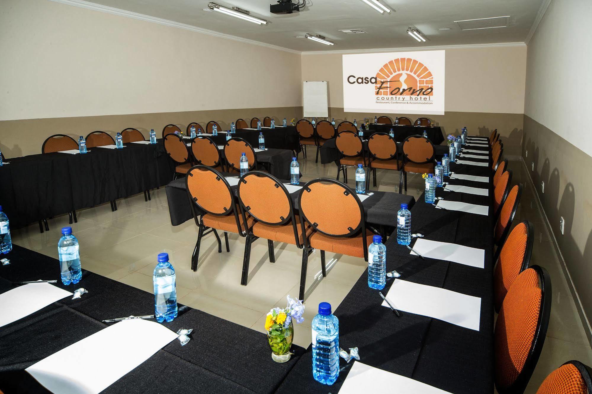 Casa Forno Country Hotel أوتجيوارونغو المظهر الخارجي الصورة